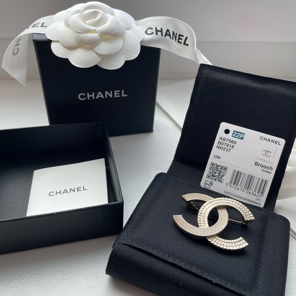 SOLD Chanel light gold hardware geometric brooch